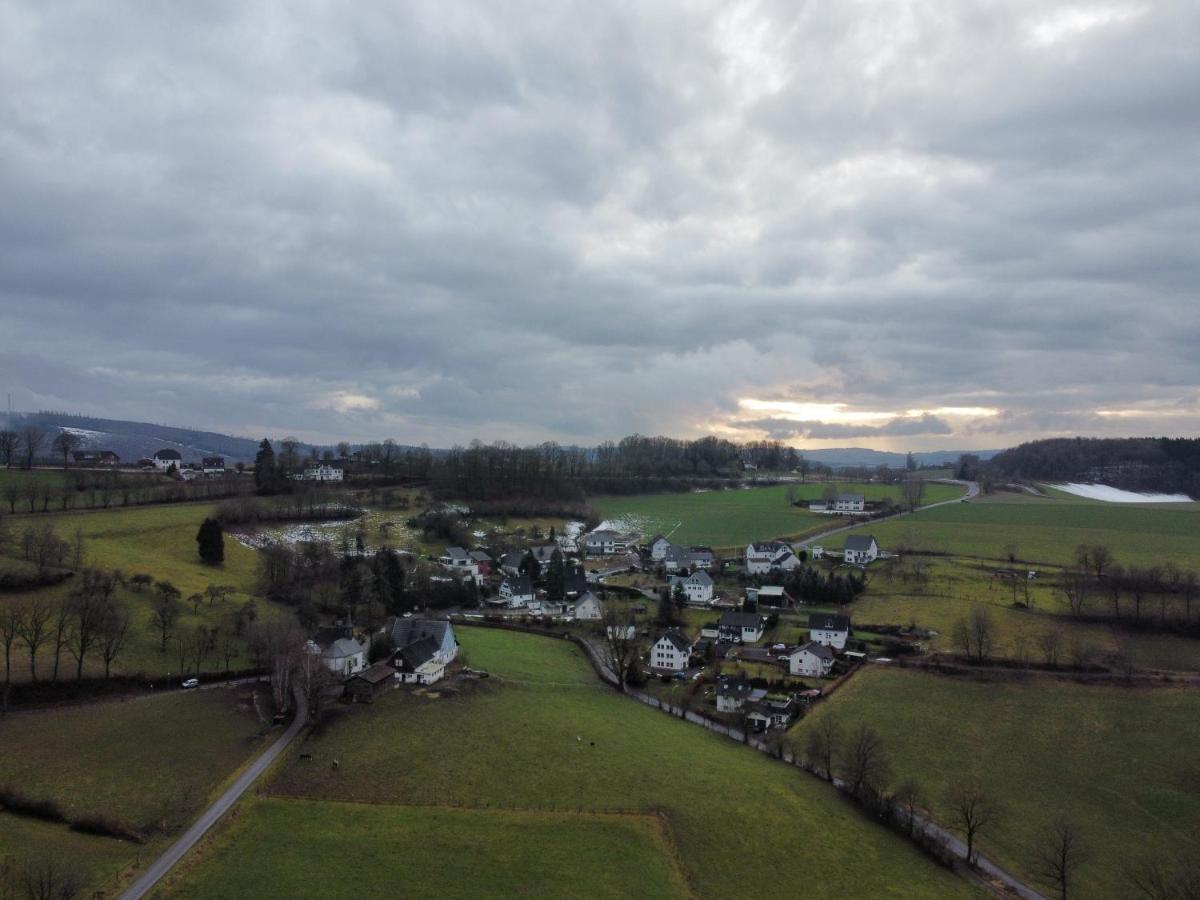 Ferienwohnung Familie Heite Olpe bei Meschede Buitenkant foto